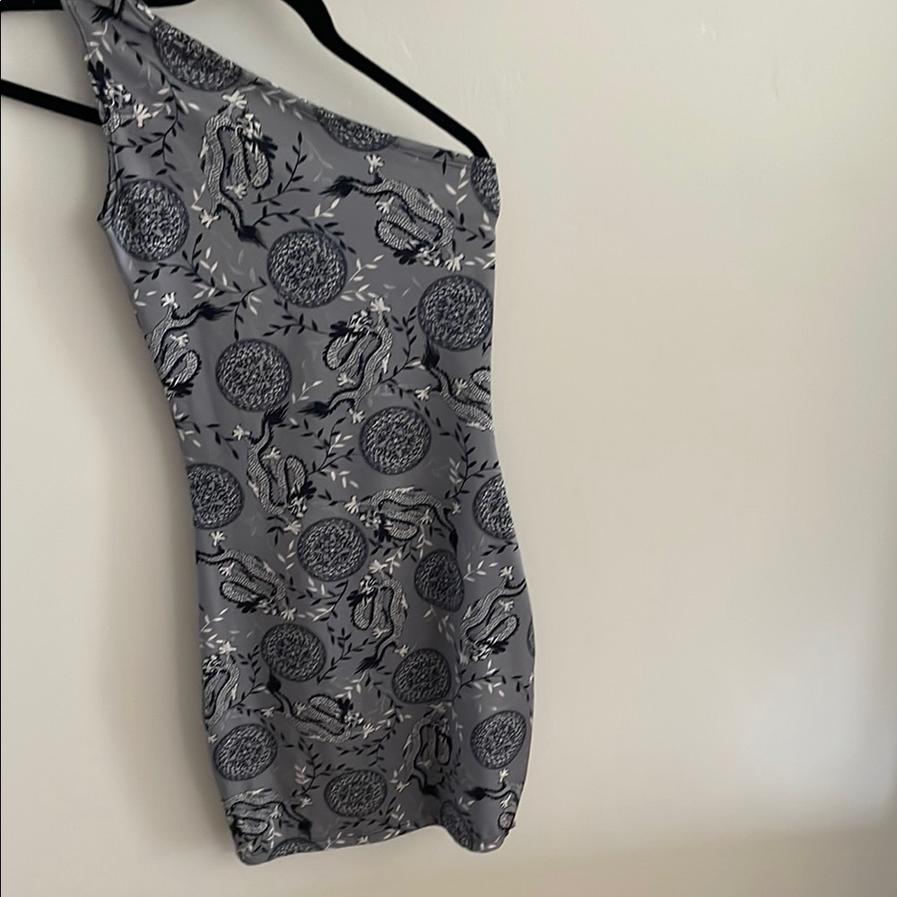 Elegant Gray Patterned One-Shoulder Dress